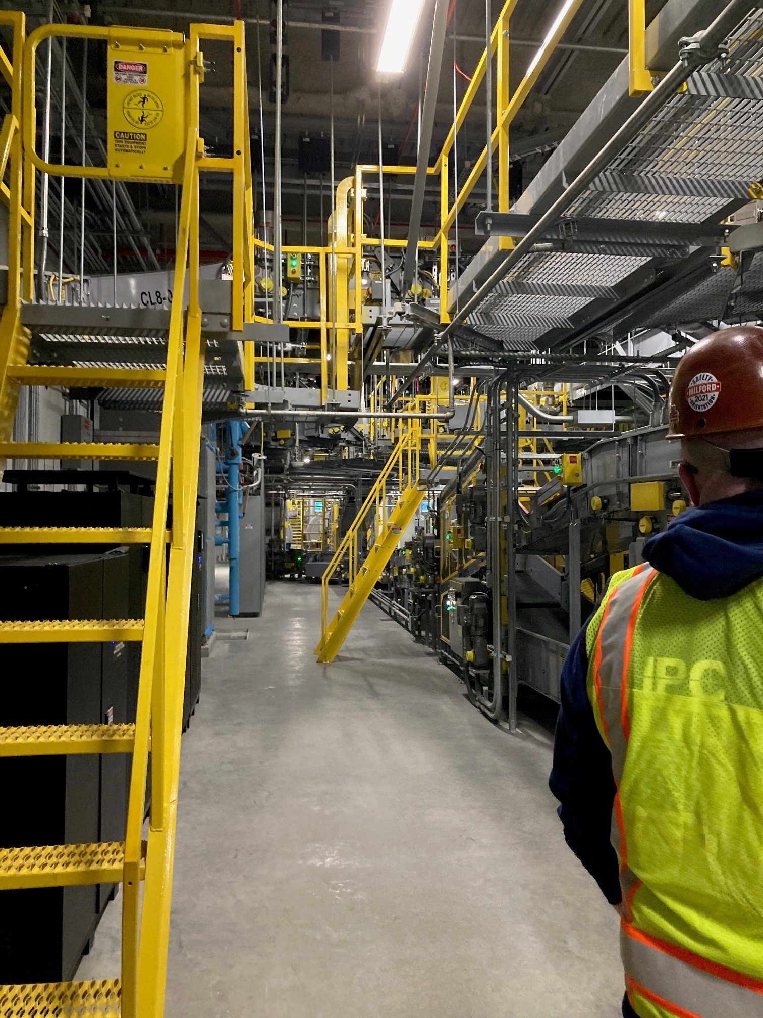 Airport baggage handling system