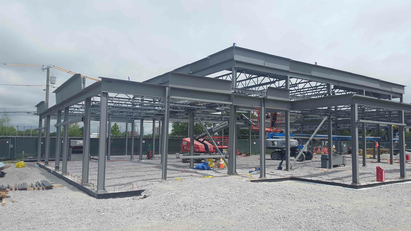Structural steel and miscellaneous metals erection